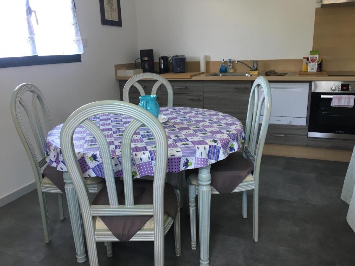 Appartement T2 Independant Dans Maison Pugny-Chatenod Екстер'єр фото